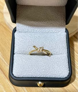 HK Setting Tiffany Knot Ring with Diamonds