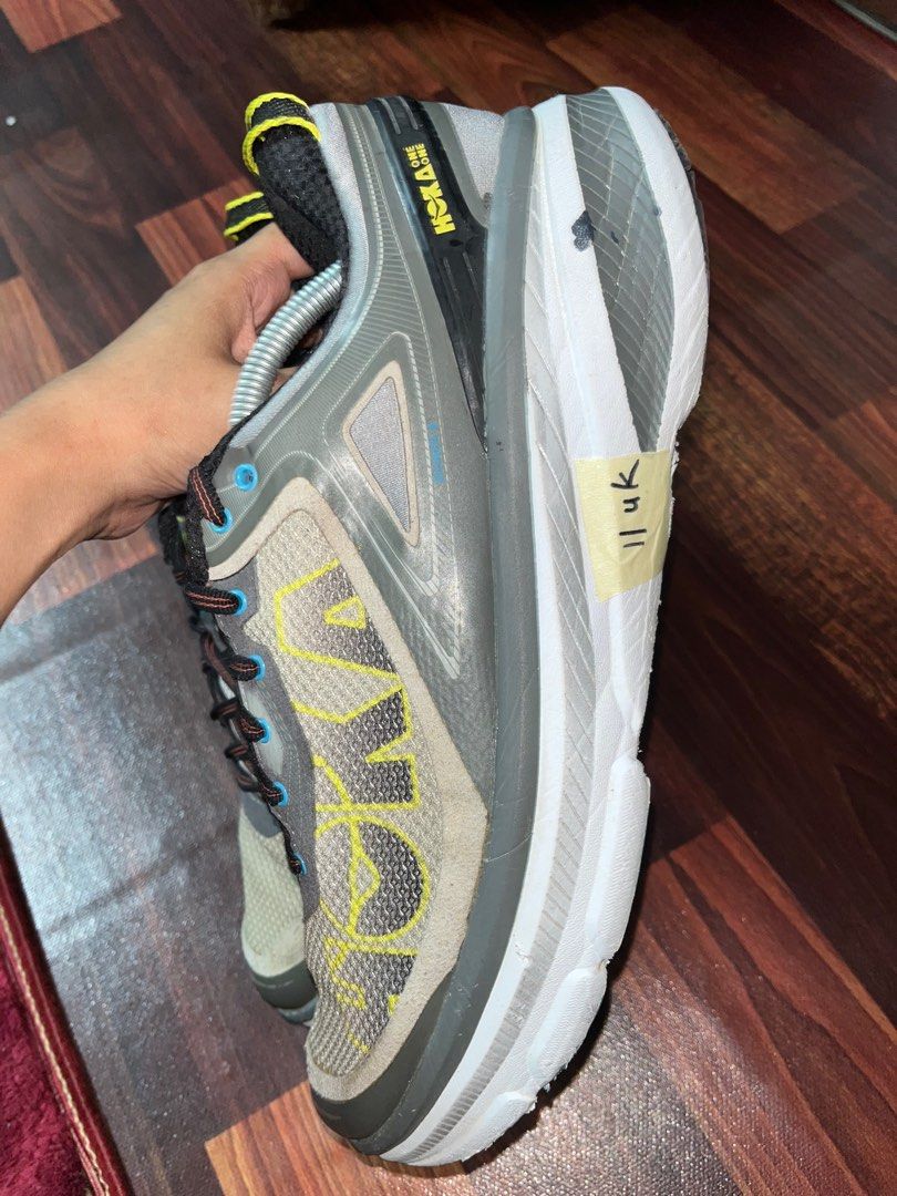 Hoka one one bondi 4 online