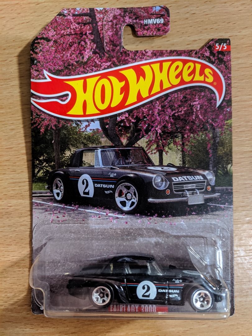 Hot wheels fairlady outlet 2000 treasure hunt
