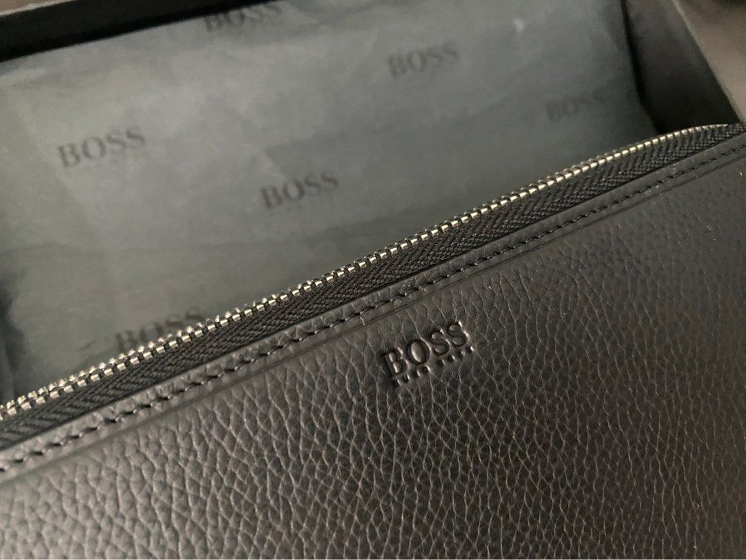 Hugo Boss Flight sZip Wallet Men s Fashion Watches Accessories