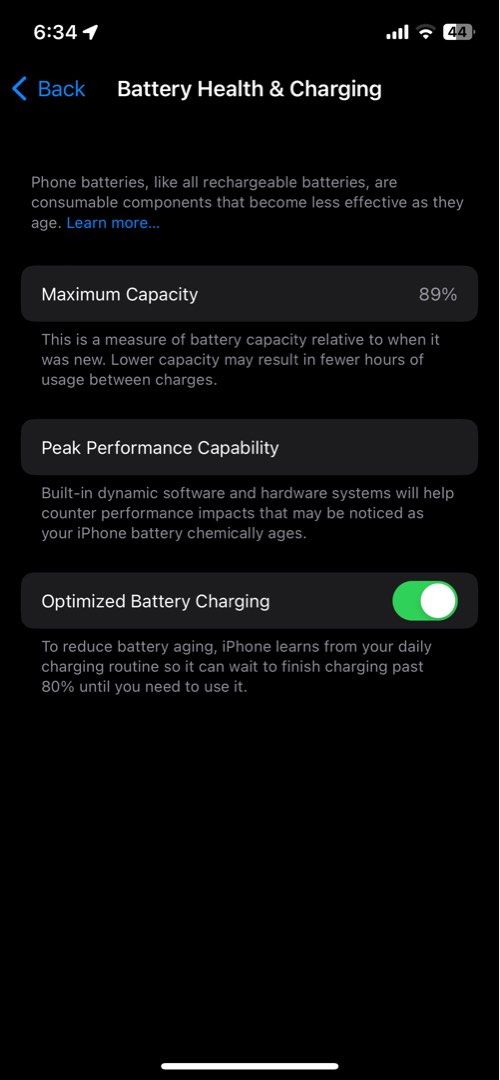Iphone 12 128gb (Category: iPhone 12 Series) located in Marilao. Submitted by khimmy18val (Listing ID 1237507847, Image 2). Description: For Sale! Bagong bago pa!! Binili almost 40k plus Laki agad nabawas 😅 Iphone 12 - 128GB Globe Locked Color: black No dents and scratches Original Cord and Box With Free Case RFS: Nagupgrade ng phone wala ng gagamit. PM me. ☺️.