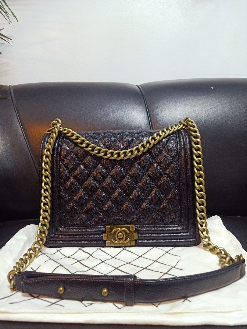 Japan Preloved Chanel Leboy (Category: Luxury Bags & Wallets) located in Cebu City. Submitted by day.98 (Listing ID 1237480256, Image 2). Description: selected from japan surplus caviar leather with holo stciker 30cm no flaws.