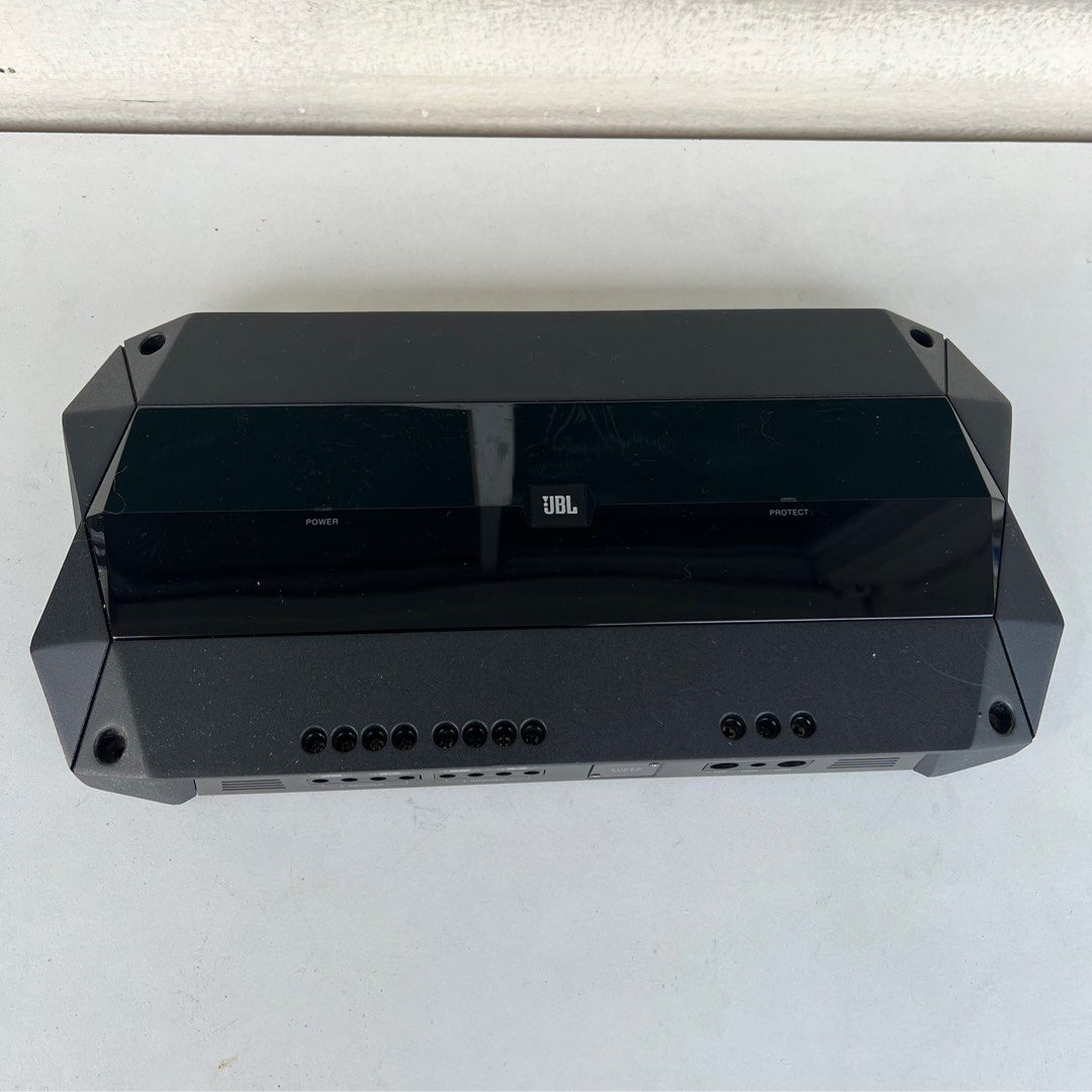 JBL Club 704 4Channel 1000W amplifier Audio Soundbars
