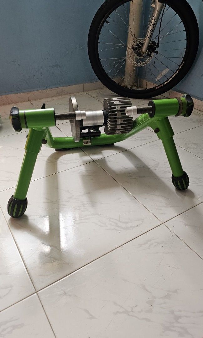 Kurt Road Machine for road bikes and brompton adaptor, Sports Equipment, Exercise