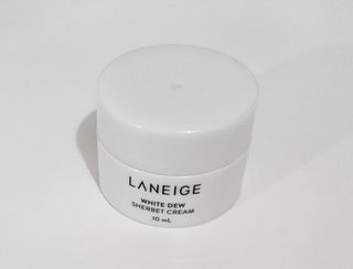 （分類：）位於 。 由 zoemesell 提交（商品編號 1237481645，圖片 1）。簡介： 。