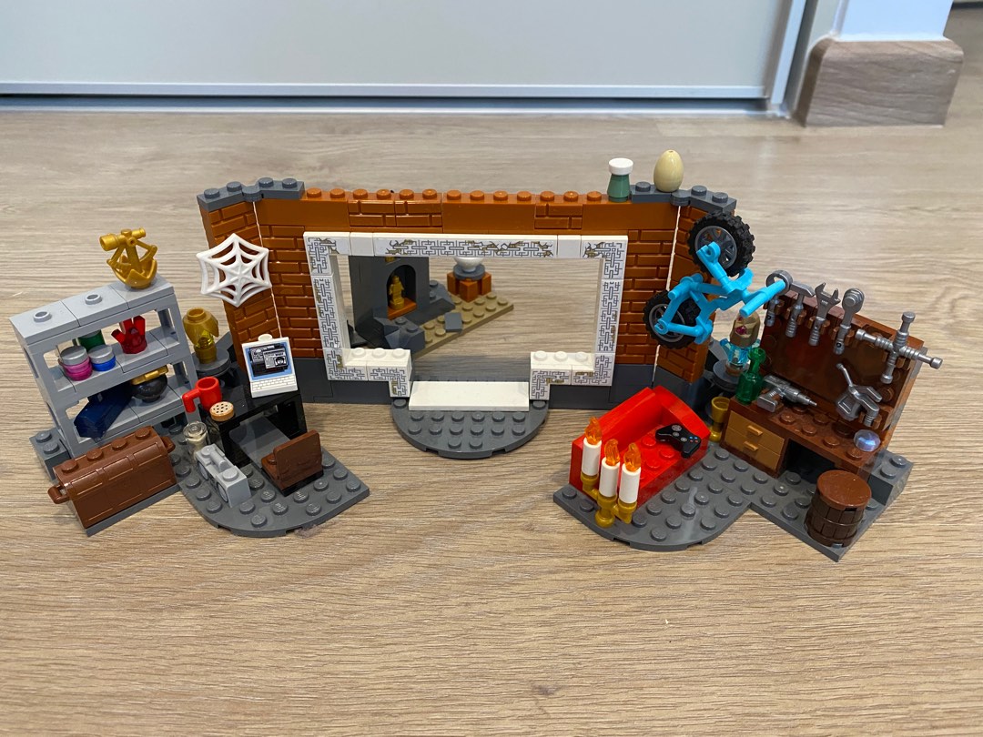 LEGO 76185, Hobbies & Toys, Toys & Games on Carousell