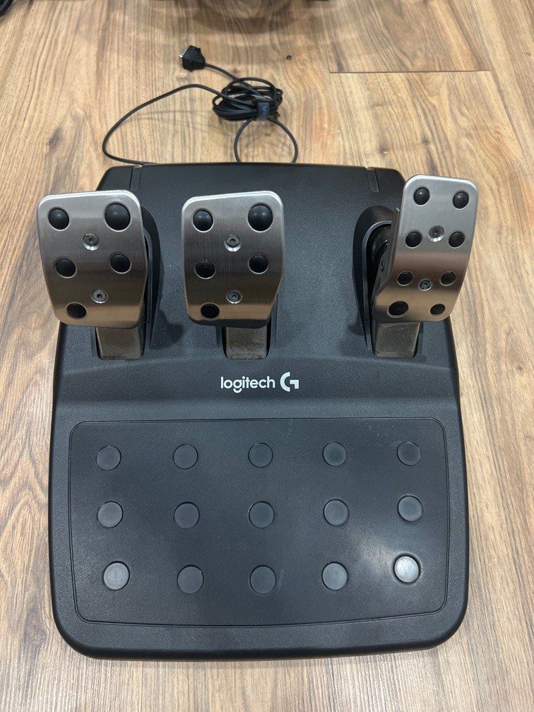 Logitech g29 + Shifters, Video Gaming, Video Game Consoles, PlayStation