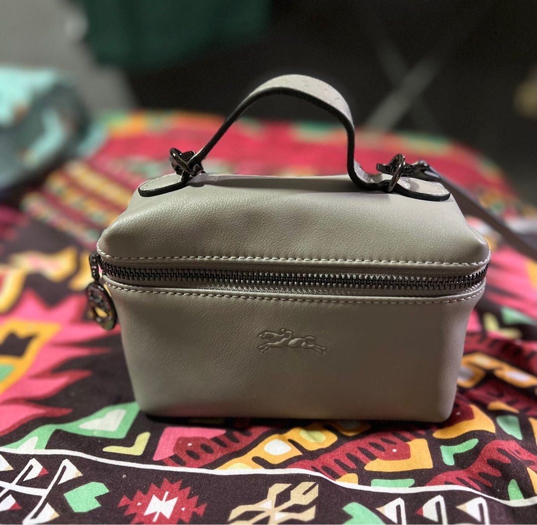 新款可背的化妝包Longchamp Le Pliage Xtra Vanity XS