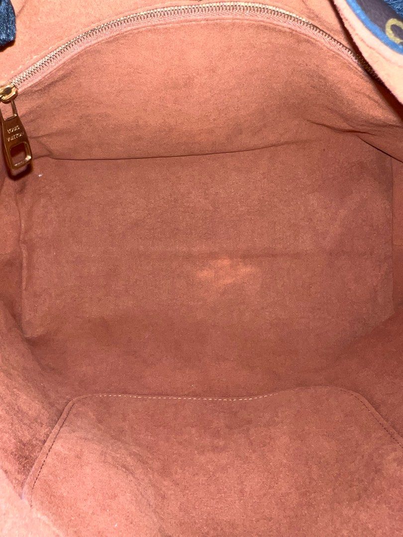 Louis Vuitton Flower Hobo Bag Monogram Canvas Brown Leather ref.554054 -  Joli Closet