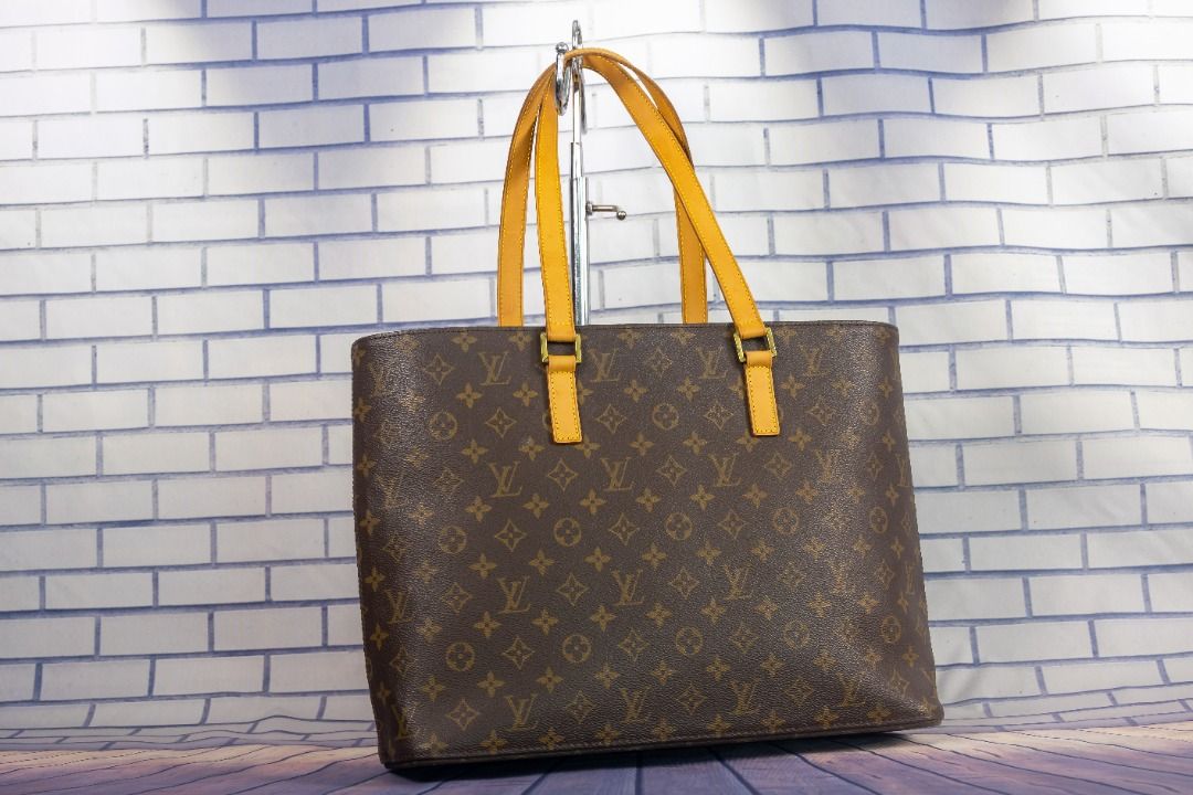 LOUIS VUITTON LOUIS VUITTON Bloomsbury GM Shoulder Bag N42250 Damier PVC  Brown Used Women LV N42250