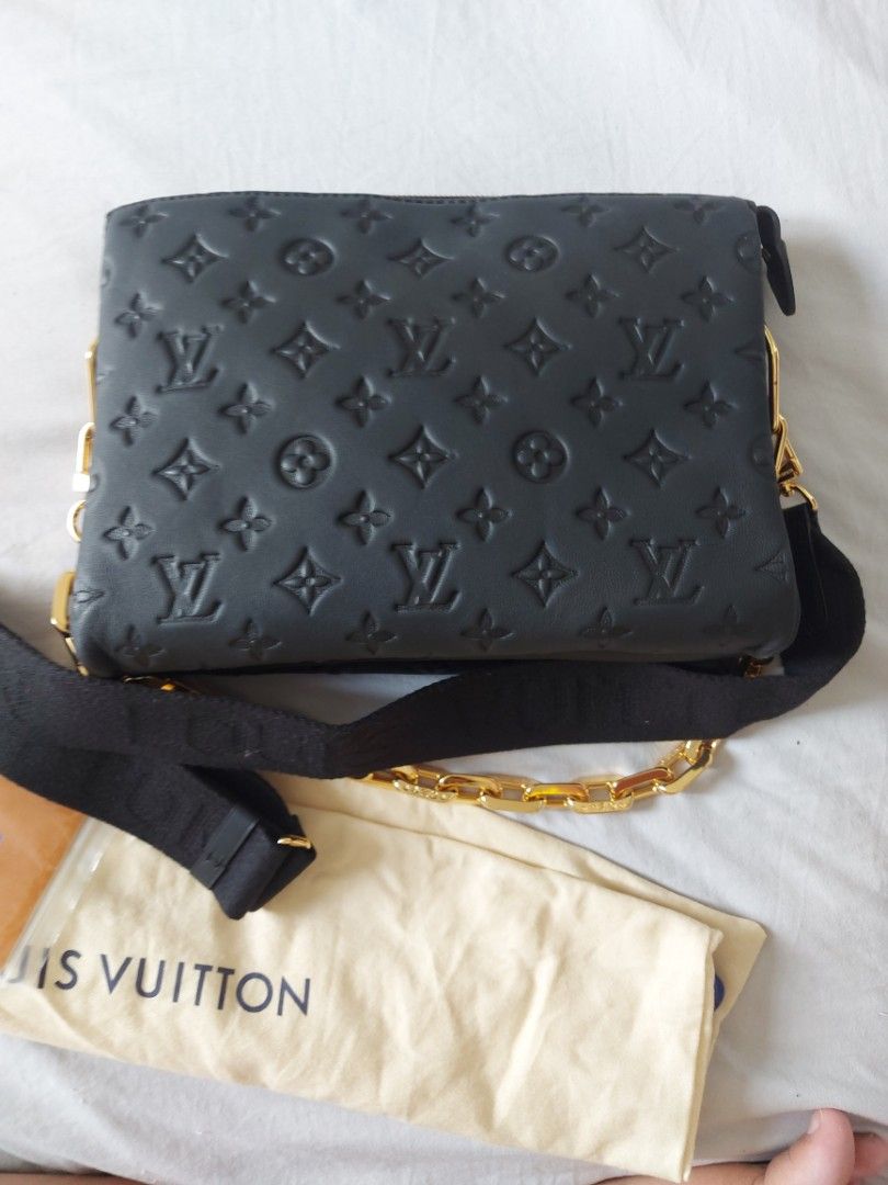 Louis Vuitton Shoulder Coussin Mm with Gold Chain Black Leather Cross Body  Bag Listed By Mer K - …