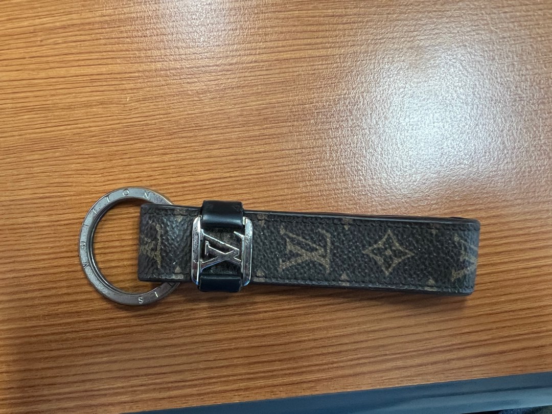 LV key holder, Men's Fashion, Watches & Accessories, Wallets & Card