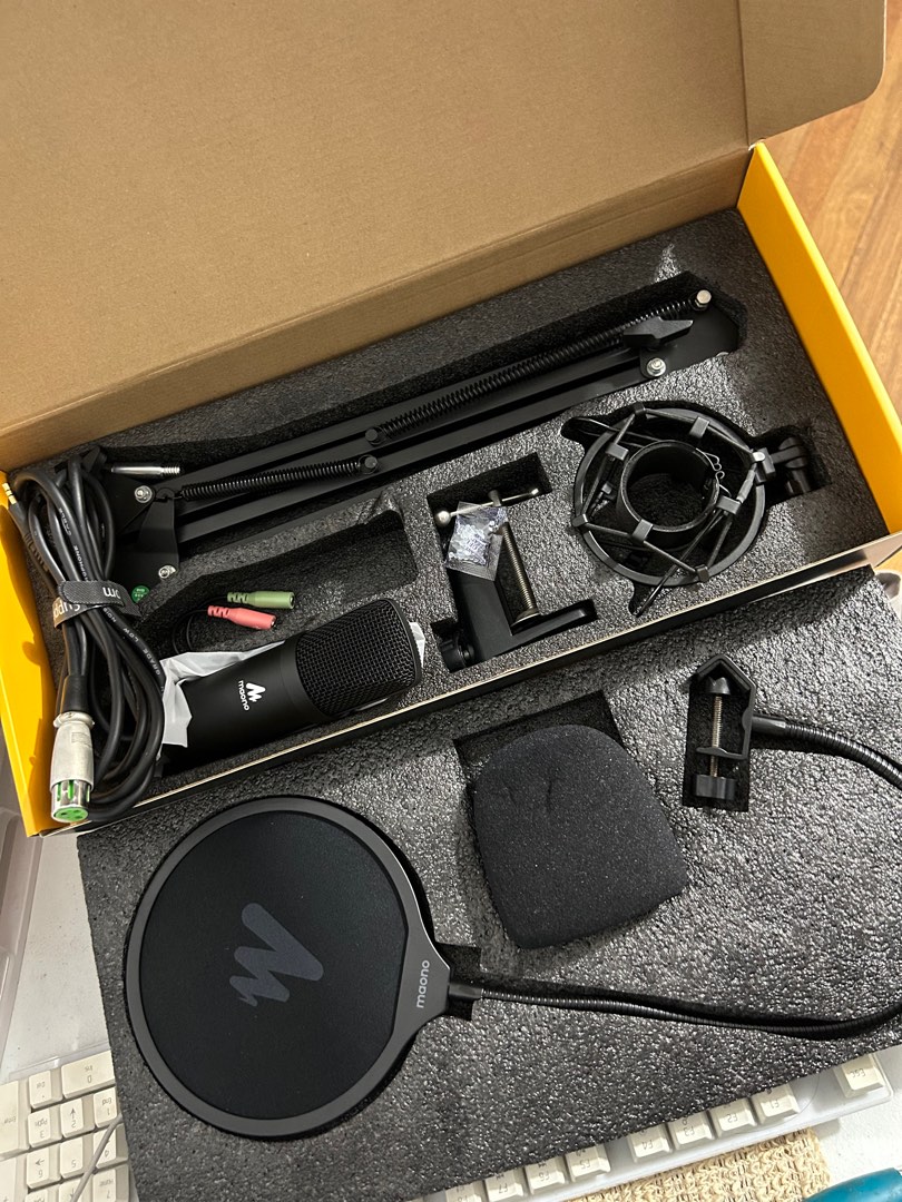 Maono AU-A03 Microphone Condenser, Audio, Microphones on Carousell