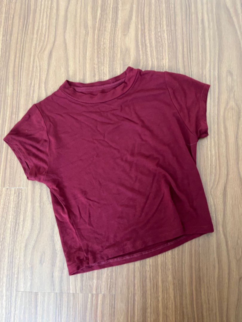 Maroon Solid Shirt Collar Crop Top