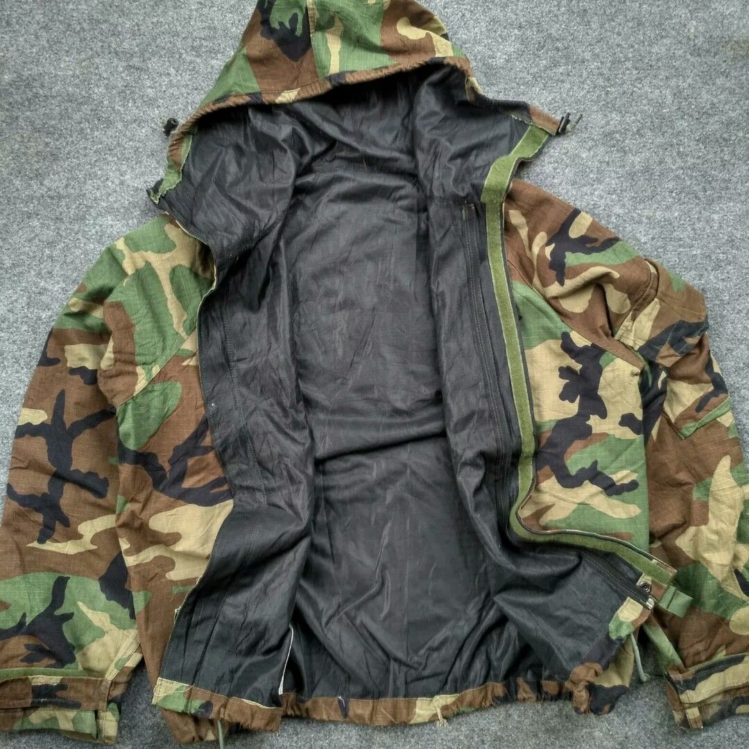 Military Overgarment, Chemical Protective NFR Woodland Parka on Carousell