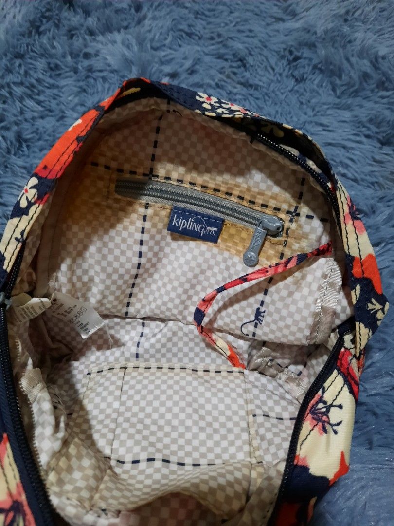 Kipling Mini Backpack (Category: Backpacks) located in San Fernando. Submitted by treasurebest (Listing ID 1237465093, Image 3). Description: Used thrice only, discoloration on the inside due to storage Can be used as a crossbody bag as well No visible flaw RFS: Not my style Status: Available Pls be respectful of each other's time. When you DM and say you are interested and when I say ok then you leave me on seen, please reply if you are really g
