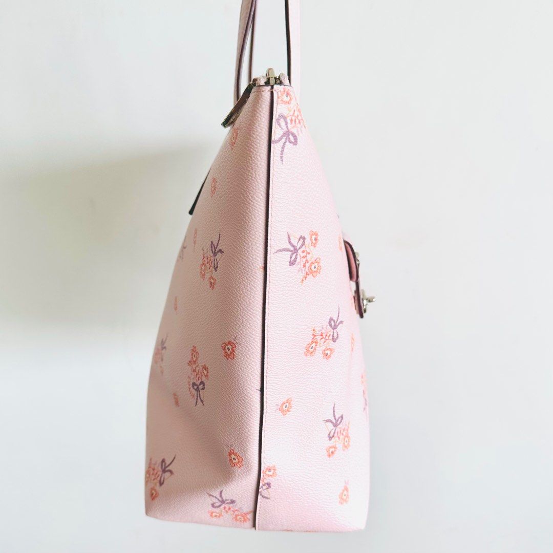 Coach taylor cheap tote floral