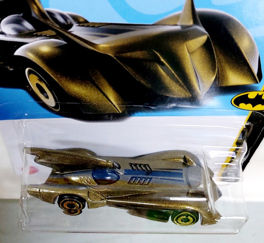 Hot wheels batmobile brave and the bold store