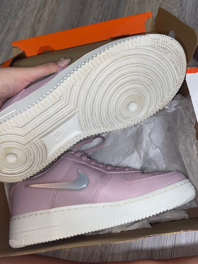 Nike air force 1 7 sales se premium trainers in pink