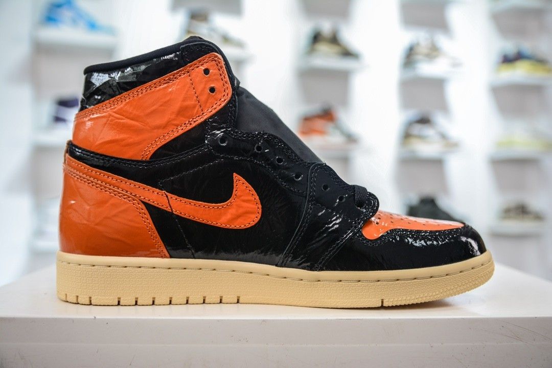 Nike Air Jordan 1 Retro High OG Shattered Backboard 3.0 2019