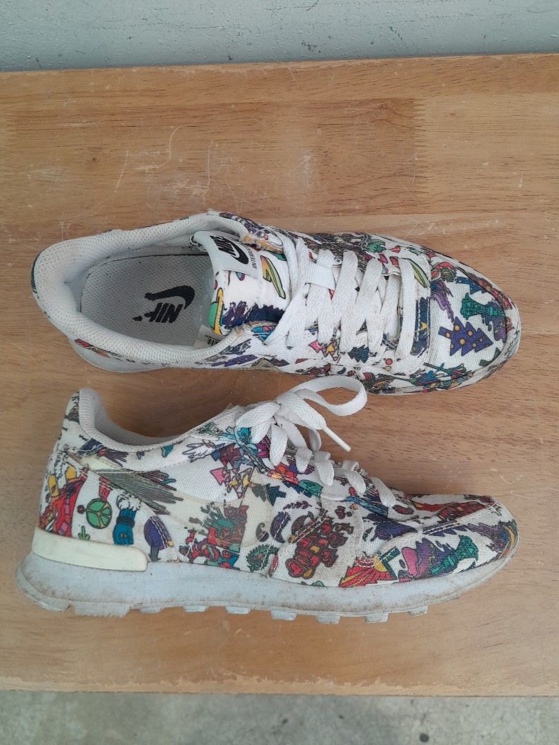 Nike wmns internationalist 6.5 sale