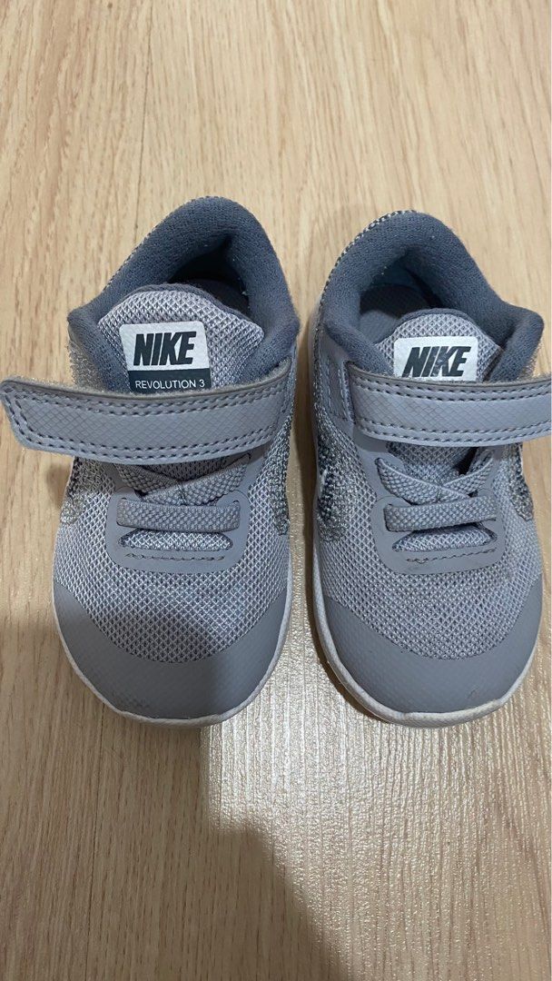 Nike revolution 3 size UK4.5 Babies Kids Babies Kids Fashion