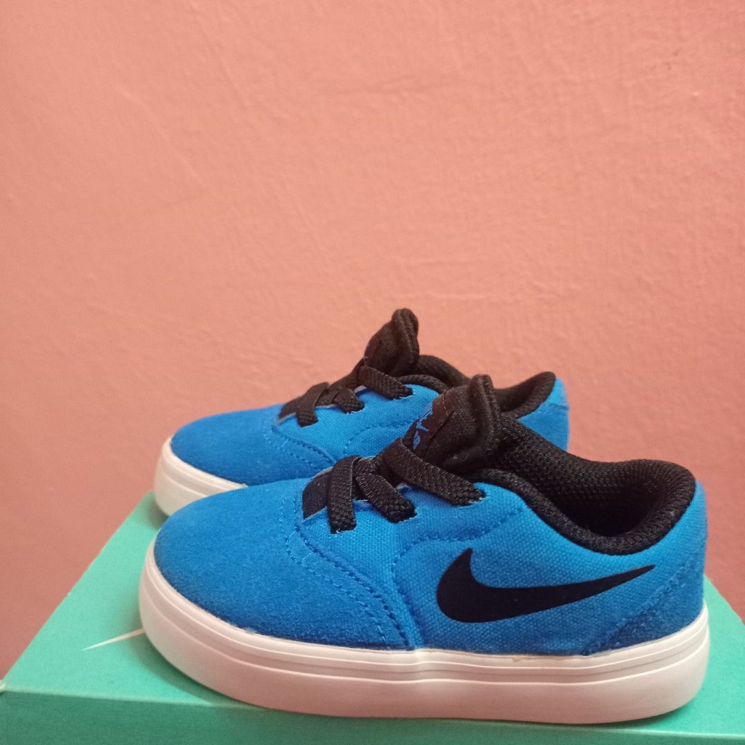 Nike janoski baby sales