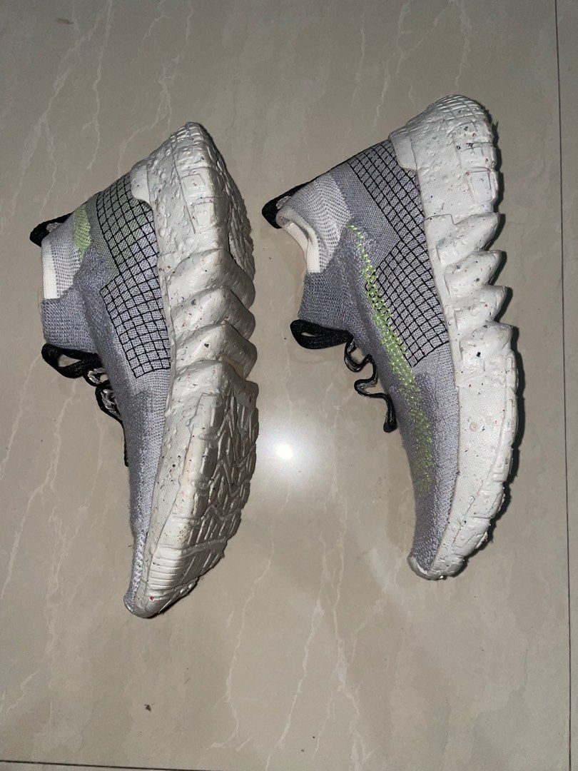 Nike Space Hippie 02 (Category: Sneakers) located in Davao. Submitted by fjgrz (Listing ID 1237464530, Image 2). Description: Nike Space Hippie 02 500 only - Barely Used - No Issues - Size 10 US, 9 UK, 44 EU, 28 CM.