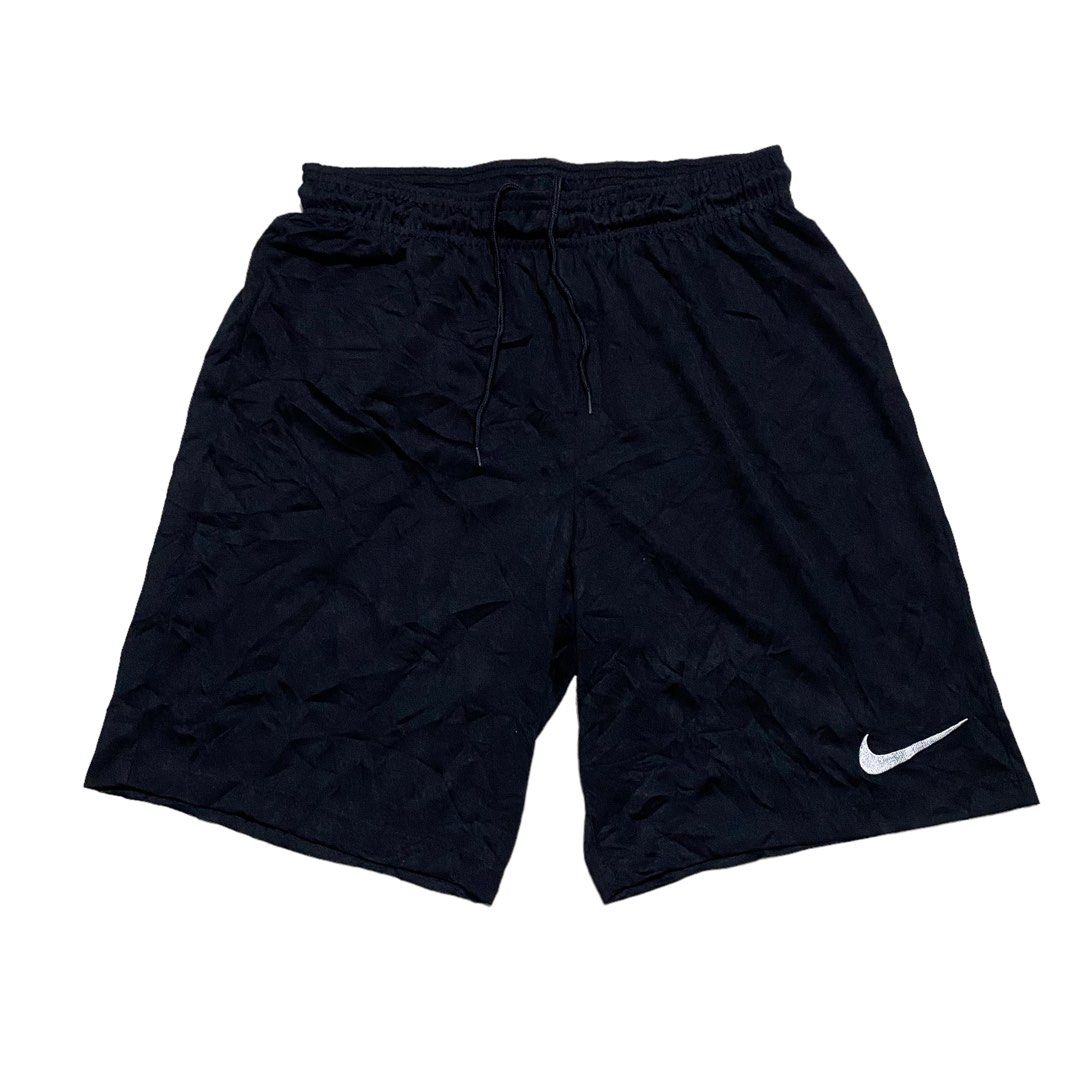 Nike training run black shortpant on Carousell
