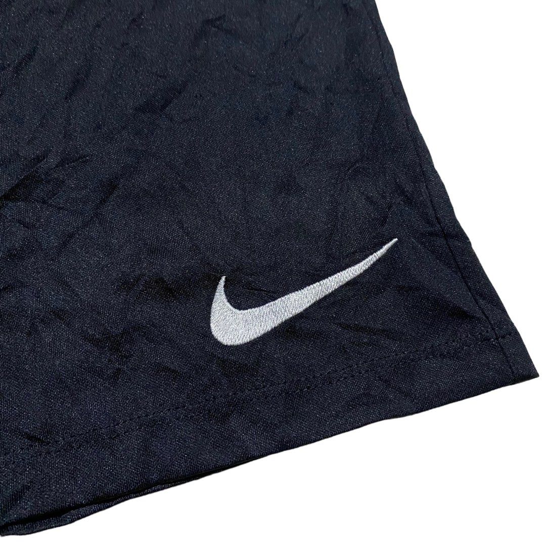 Nike training run black shortpant on Carousell