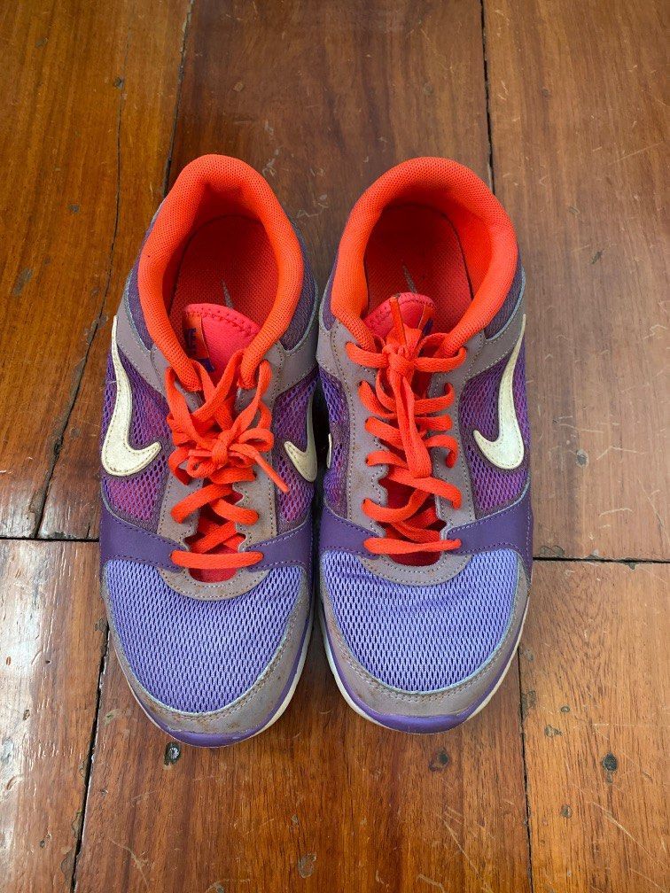 Bright pink air max 9 store