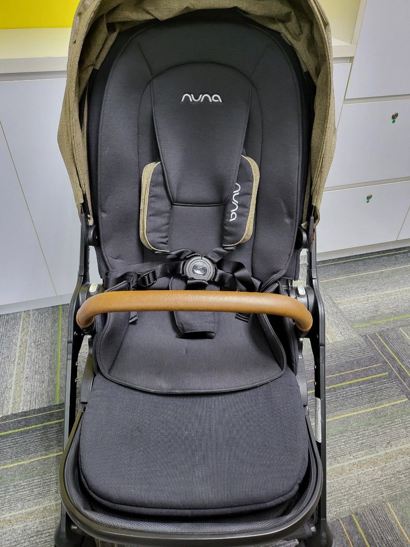 Nuna TRIV compact stroller and Pipa Car Seat, Babies & Kids, Going Out