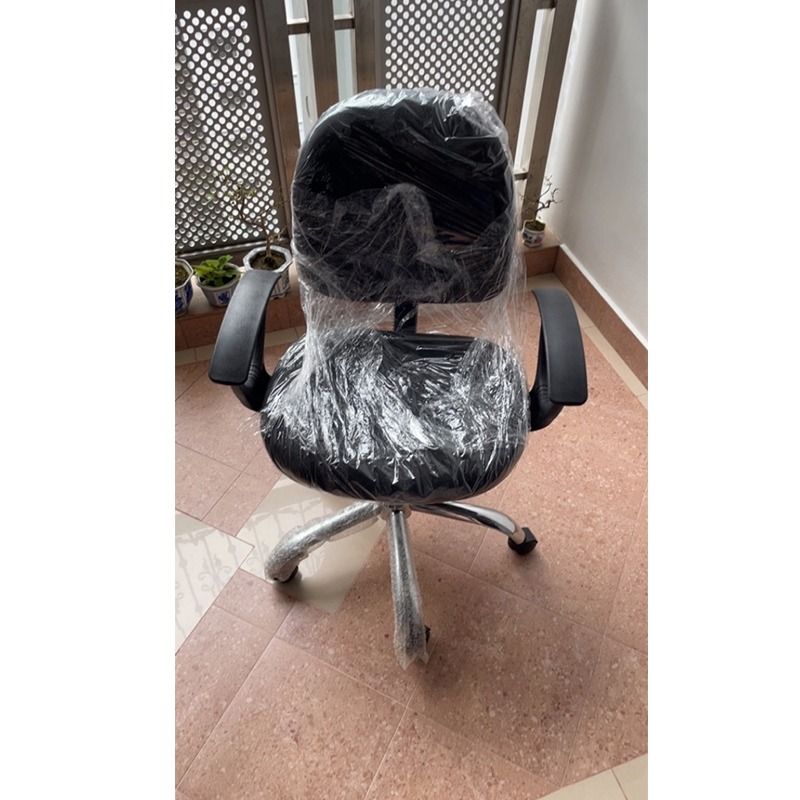 Office chair 👍🏻👍🏻Free Delivery/Conference chair, study chair