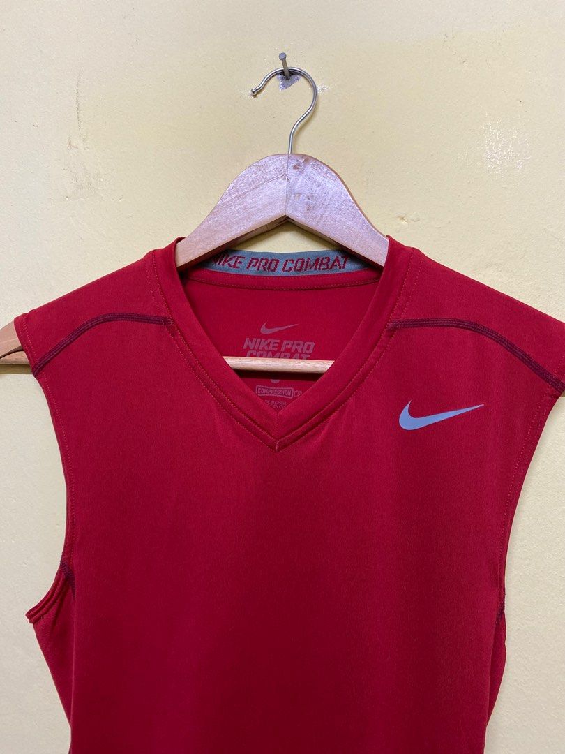 Original Nike pro combat inner compression red M, Men's Fashion, Activewear  on Carousell