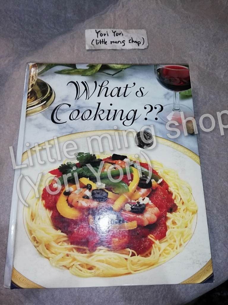 Original What’s Cooking ? Volume 2 Cook Book hardcover, Hobbies & Toys