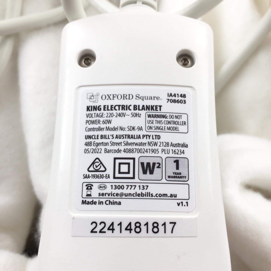 OXFORD SQUARE King Size Electric Blanket 220volts, Furniture u0026 Home Living,  Bedding u0026 Towels on Carousell