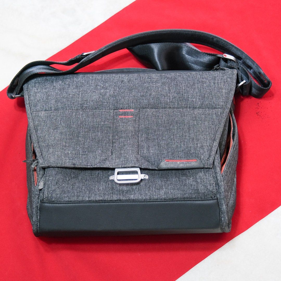 Peak Design Messenger Bag with DIY Brompton bicycle mount, Photography