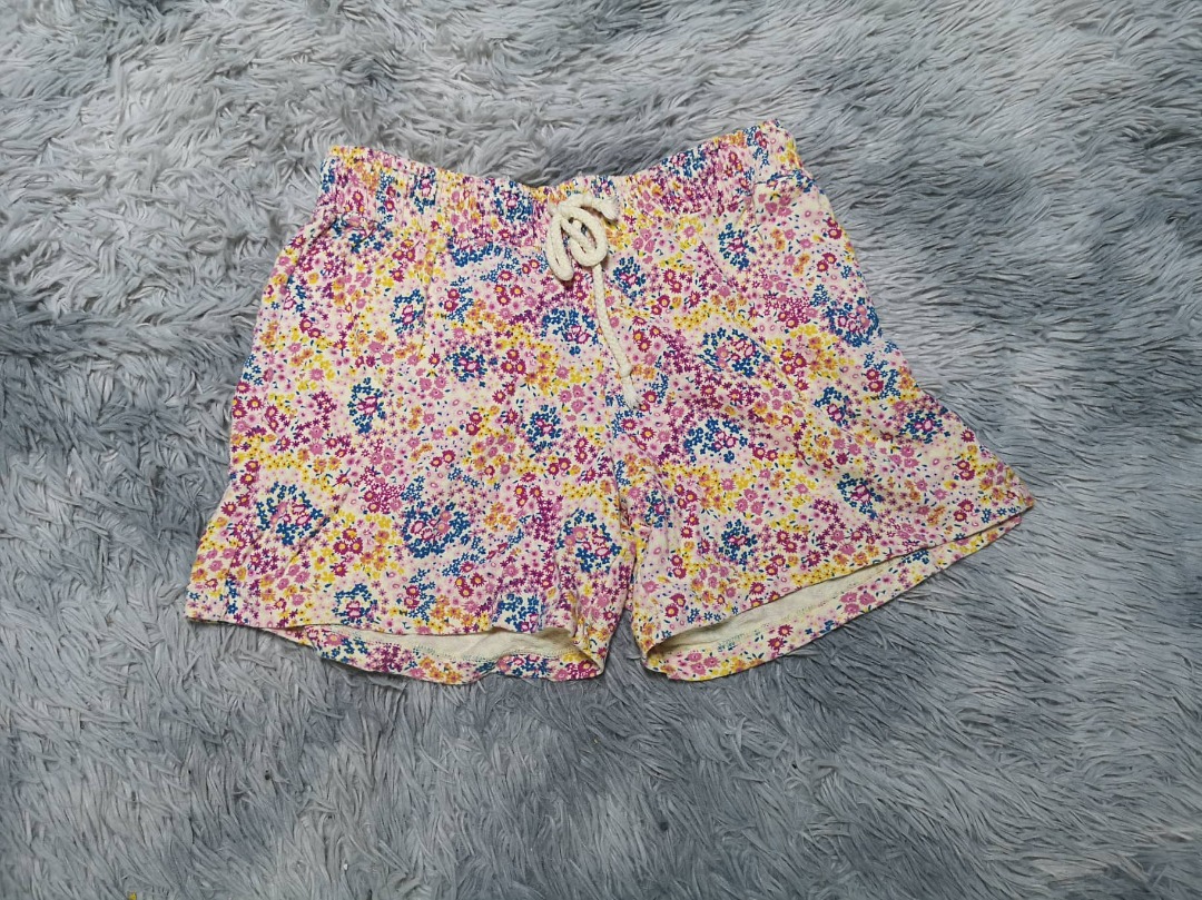Pink floral cheap shorts