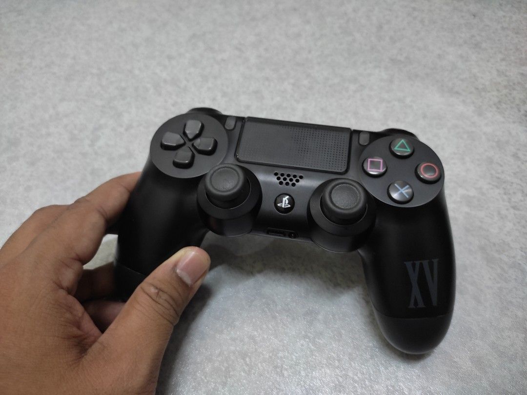 Final fantasy ps4 controller top