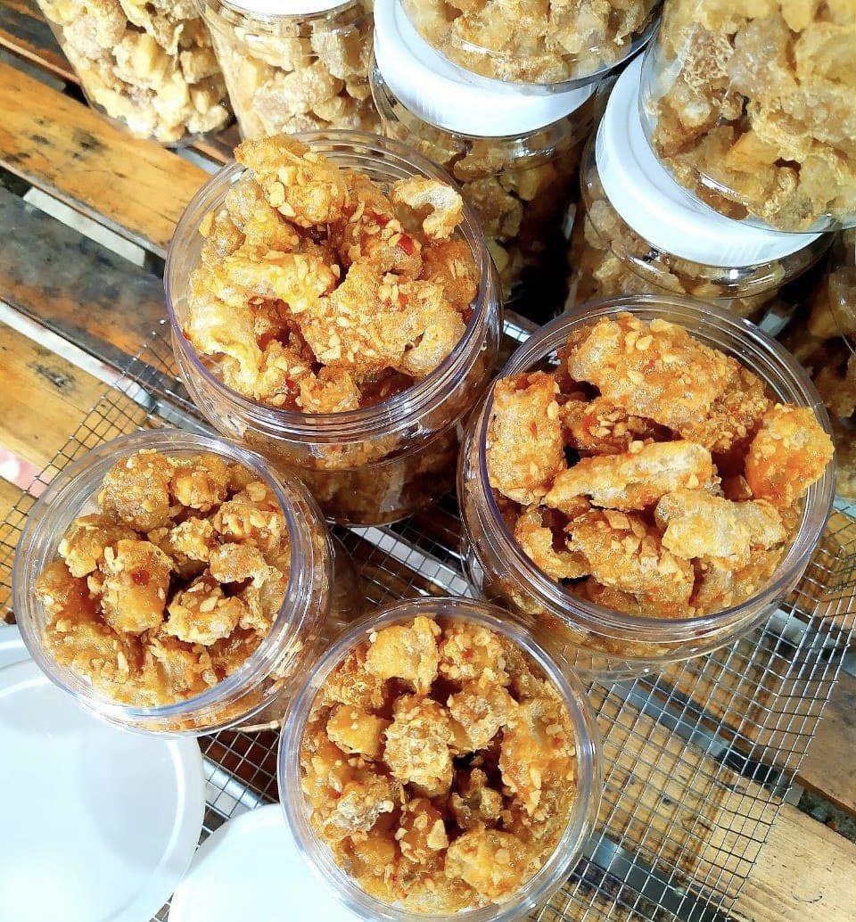 Pork Lard & Pork Crackling, Food & Drinks, Other Food & Drinks on Carousell