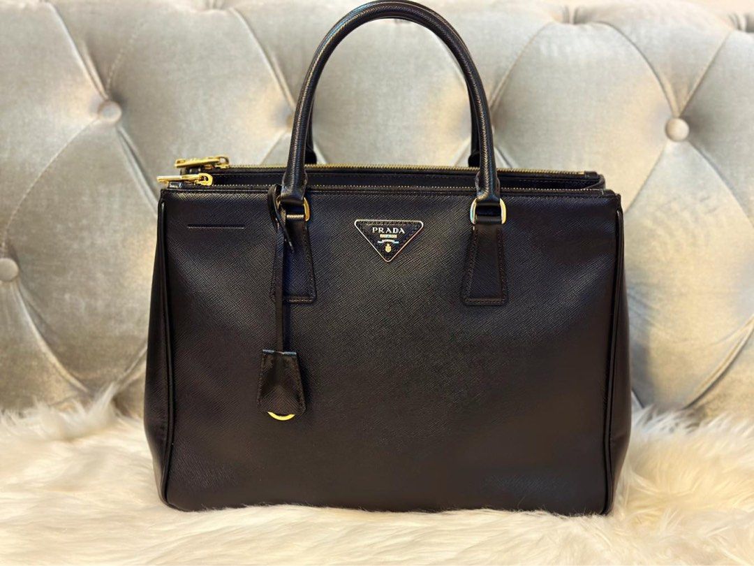 Prada Pattina Saffiano Black Gold Chain Crossbody Bag, Luxury, Bags &  Wallets on Carousell