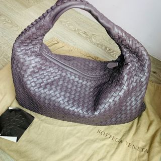 Bottega Veneta Large Cabat Tote Bag in Transparent, Fondant