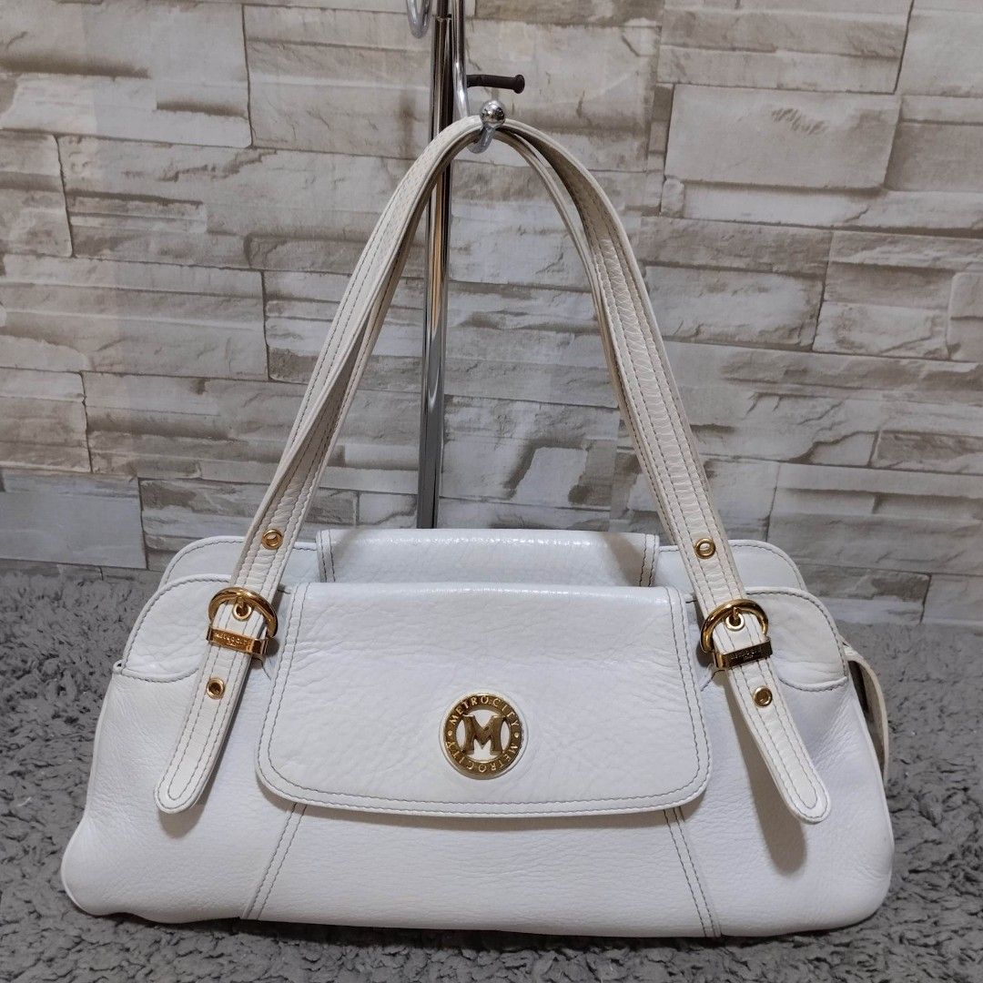 Metrocity Sling Bag, Luxury, Bags & Wallets on Carousell