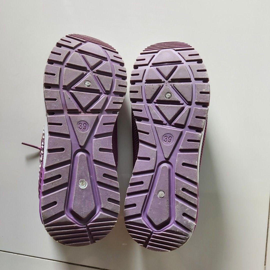 Purple sole shoes hot sale