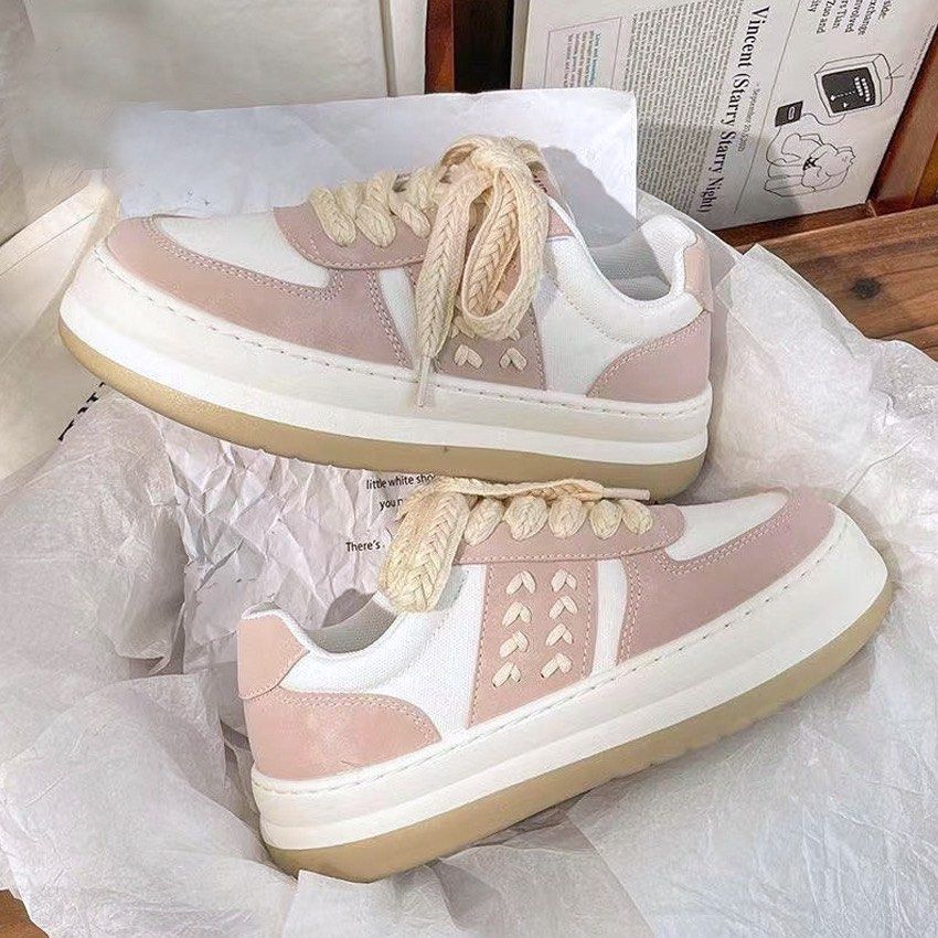 Sneakers perempuan new arrivals
