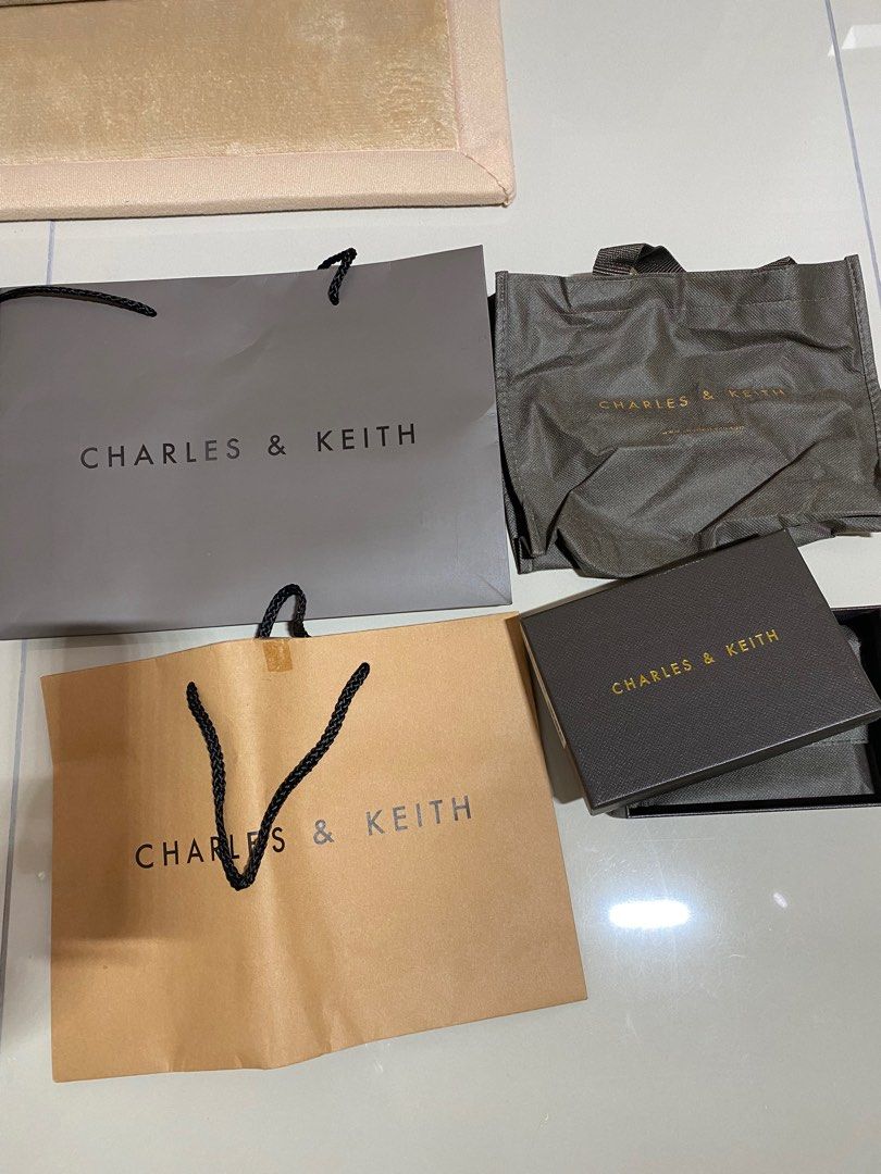 Jual paper bag sales charles and keith