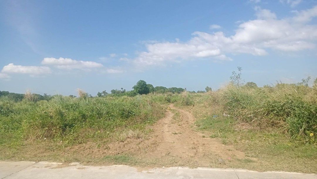 RUSH, Property, For Sale, Lot on Carousell