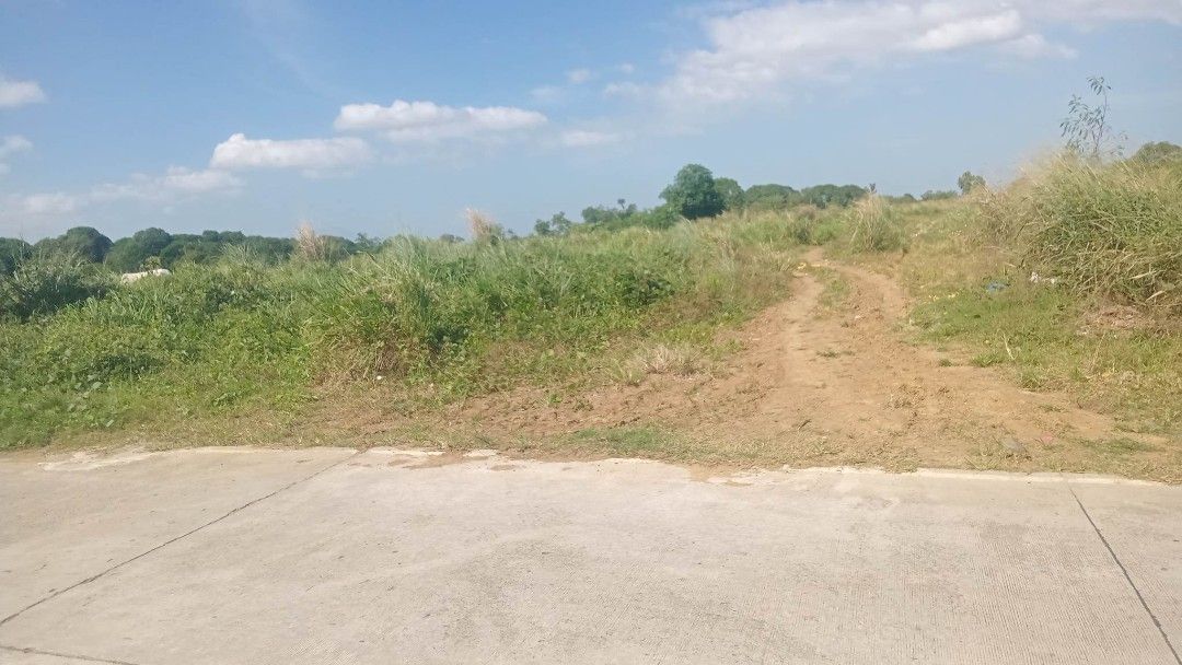 RUSH, Property, For Sale, Lot on Carousell