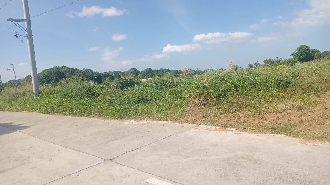 RUSH, Property, For Sale, Lot on Carousell