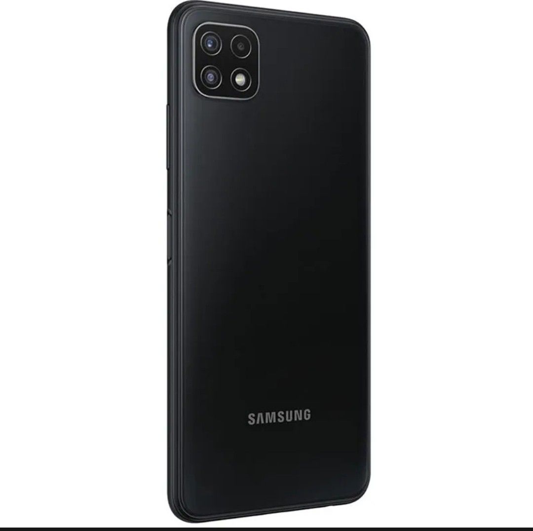 SAMSUNG A22 5G (Like New) with FREE CASING (Category: Samsung) located in Manila. Submitted by angelcru8 (Listing ID 1237468619, Image 3). Description: Samsung A22 5G Rom :128Gb Ram: 6Gb Color : Gray With FREE CASING (pls see pic attached) Used for 6months only No known scratches What you see is what you get.